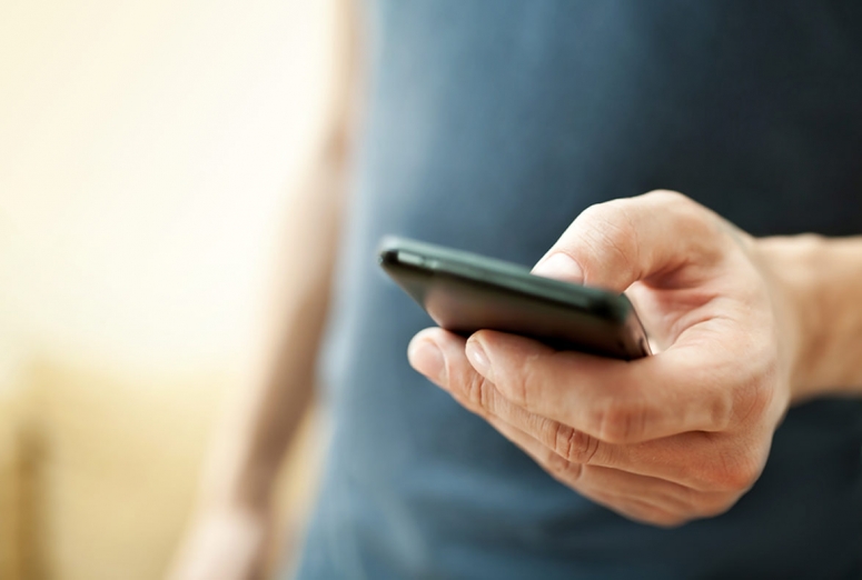 Descárgate la nueva App de Road House en tu teléfono o tableta