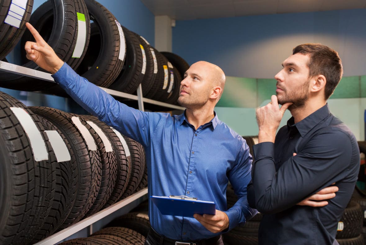 El taller supera a internet o el fabricante como prescriptor de neumáticos