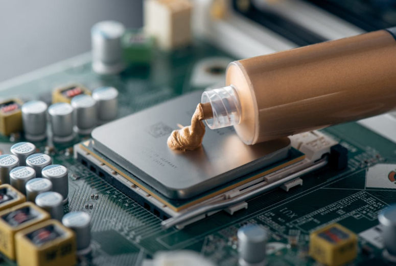 La pasta térmica, el nuevo mantenimiento que requiere el eléctrico en el taller