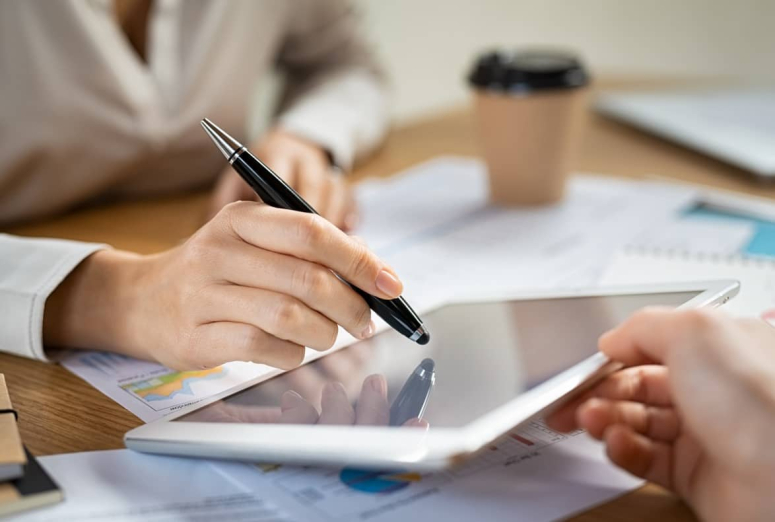 Key benefits of implementing the digital signature in workshops